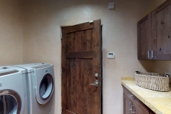 21 MP-24-W-Camino-Esperanza-Santa-Fe-NM-87507-Laundry-Room-1-1920x1080